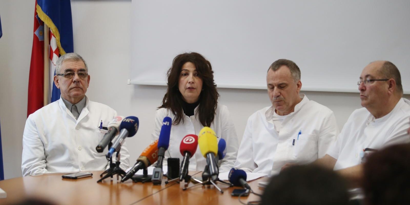 Split: Krizni stožer splitske bolnice na konferenciji zbog koronavirusa