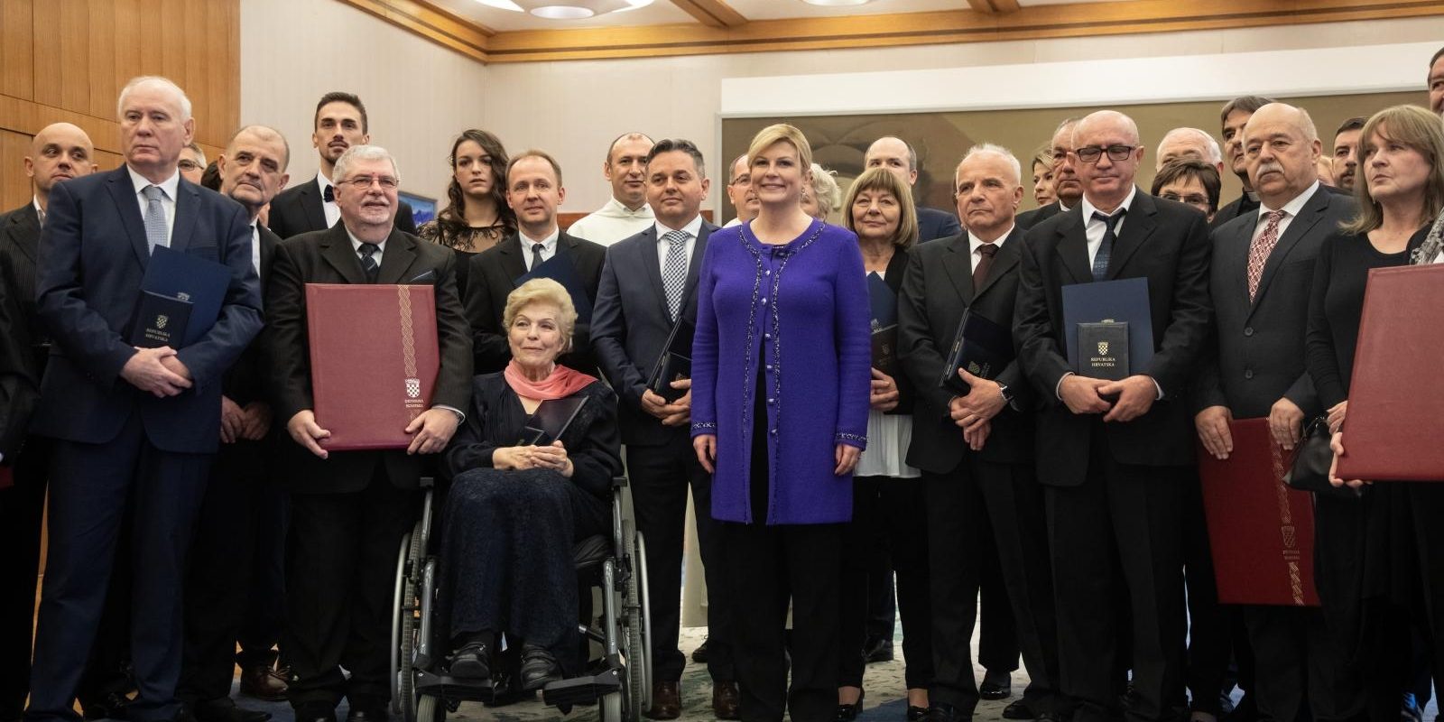 Zagreb: Predsjednica Republike uručila odlikovanja i priznanja