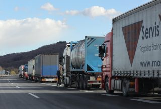 Na slovenskoj strani granice prema Hrvatskoj kilometarske kolone kamiona