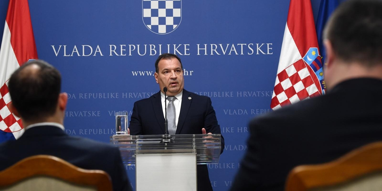 Predstavljen prvi digitalni asistent u borbi protiv koronavirusa na WhatsAppu u Hrvatskoj – Andrija