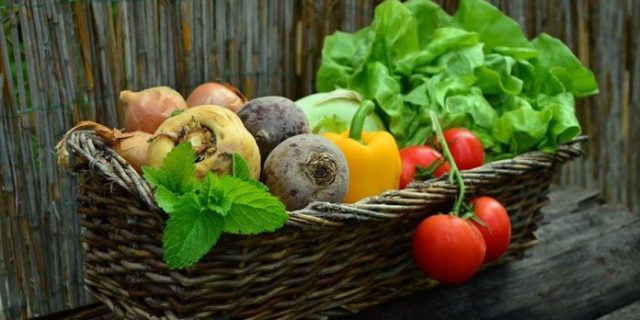 vegetables-752153_960_720-696×382
