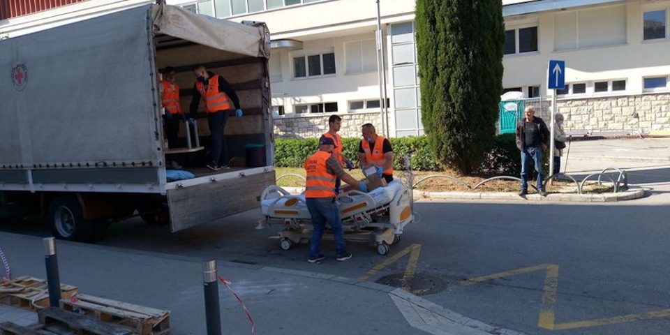 255188413-754028465-633221056