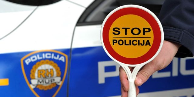 policija