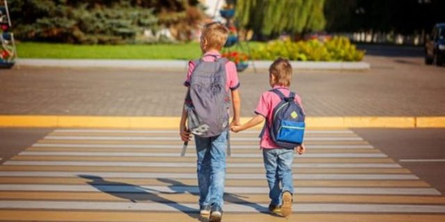 kids-696×464