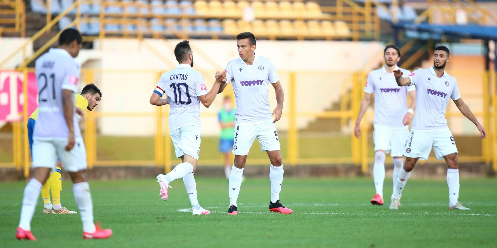 u 36.kolu 1.HNL sastali se Inter i Hajduk