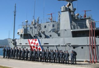 Kadeti Vojnog pomorstva na prvoj plovidbi brodom HRM-a
