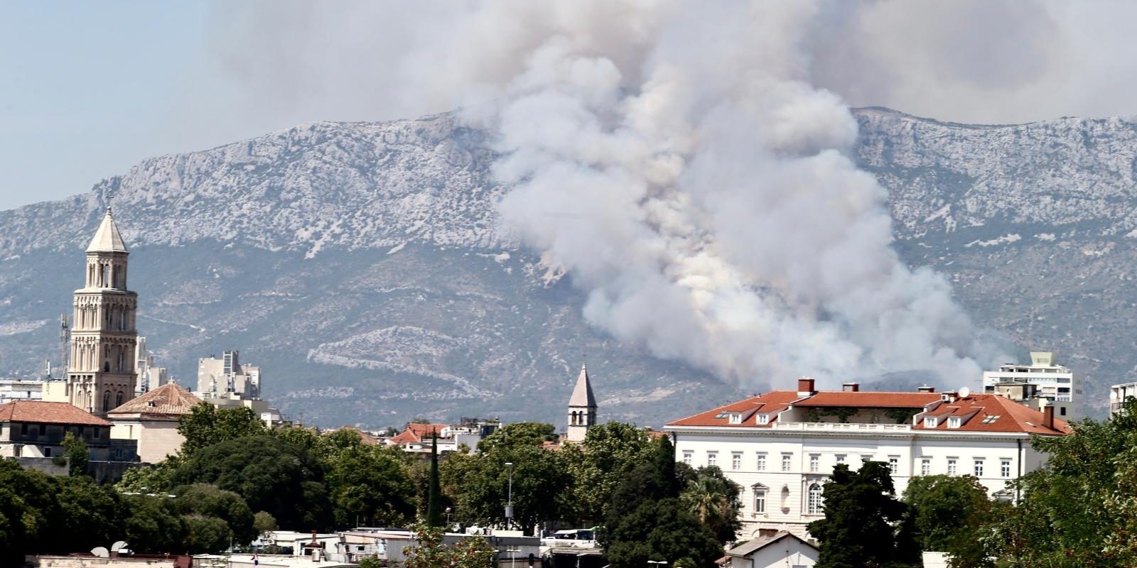 Izbio je požar na Kozjaku iznad Kaštel Sućurca