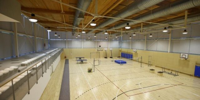 PXL_090916_14103342-696×452