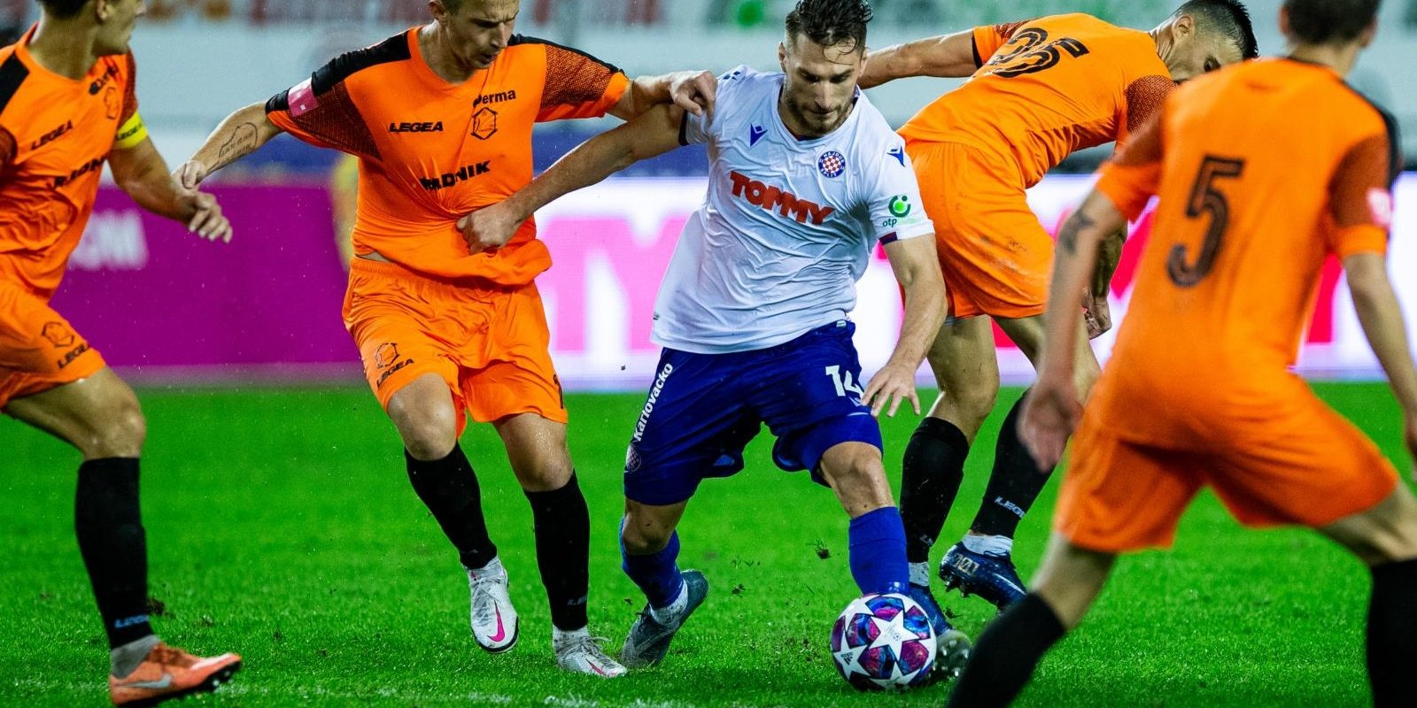 Hajduk i Varaždin sastali se na Poljudu u 6. kolu 1. HNL