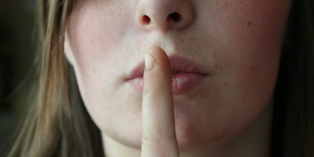 secret-2725302_1280-696×464