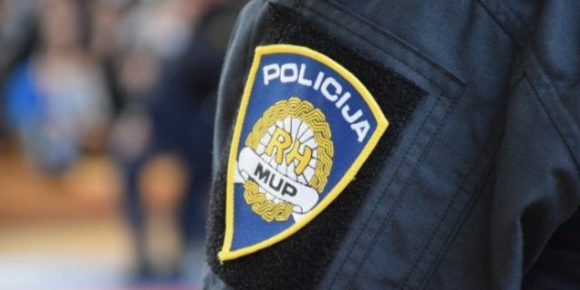 RUKAV_policija-696×464