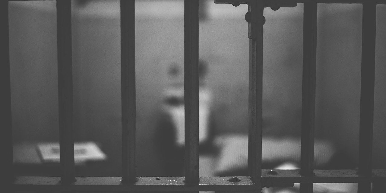 prison-553836_1280 zatvor