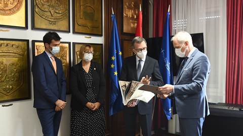 480270c2558EDNthumbimg-2020_11_06_Veleposlanik-Italije-007