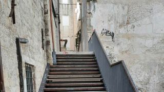 480270c2558EDNthumbimg-2020_11_19_Oštećeno-stubište