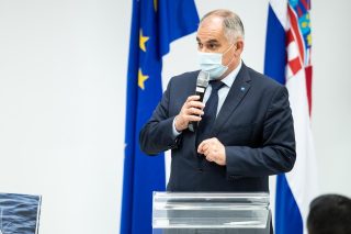 Split: Ministar Oleg Butković potpisao ugovor o rekonstrukciji Obale kneza Domagoja
