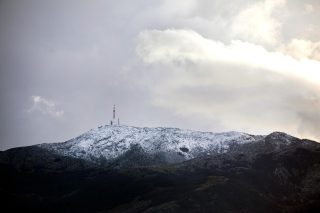 Snijeg na sjevernim padinama Biokova