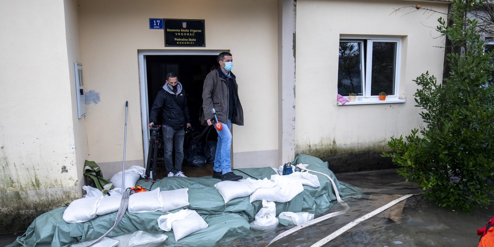 Nastavlja se borba s poplavama u Kokorićima