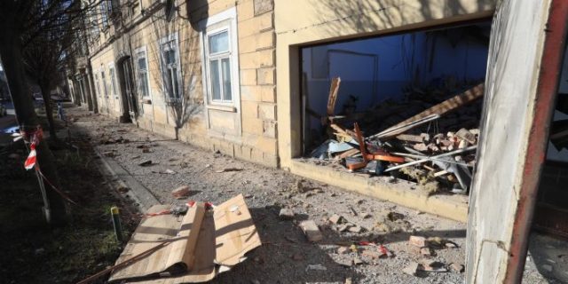PXL_291220_31295177-696×464