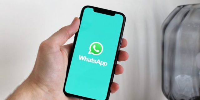 smartphone-5064084_1280-696×382