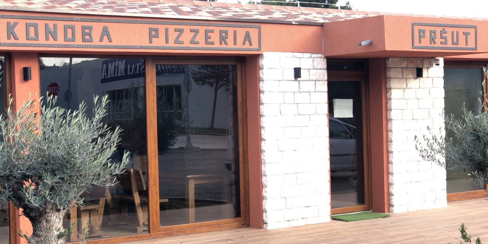 Konoba Pršut u Kaštelima