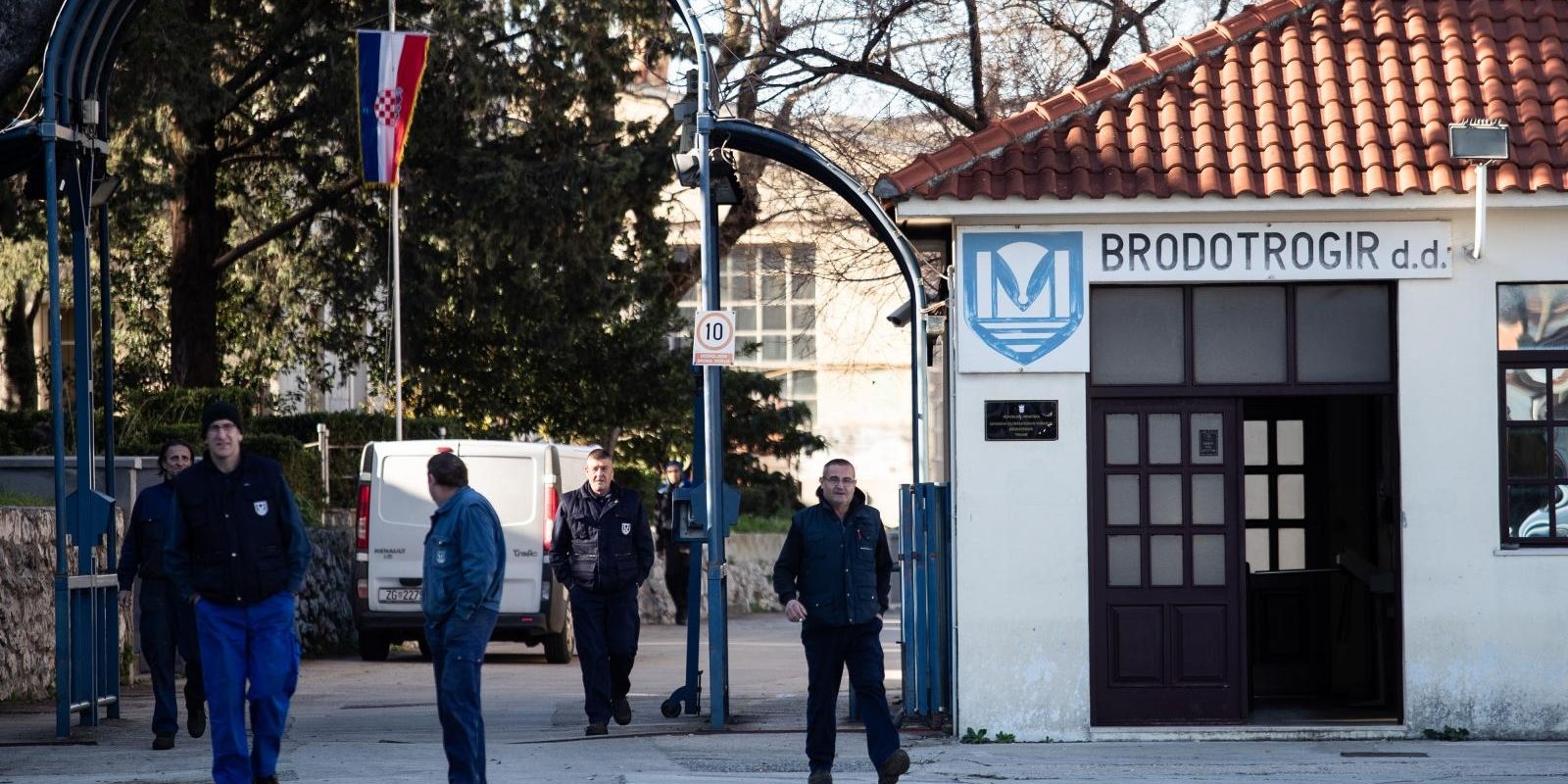Trogir: Prosvjed radnika Brodotrogira zbog neisplaćenih plaća