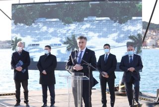 Split: Plenković prisustvovao početku radova na preuređenju istočnog dijela gradske luke