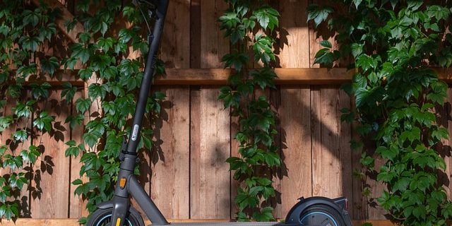 e-scooter-5432641_640