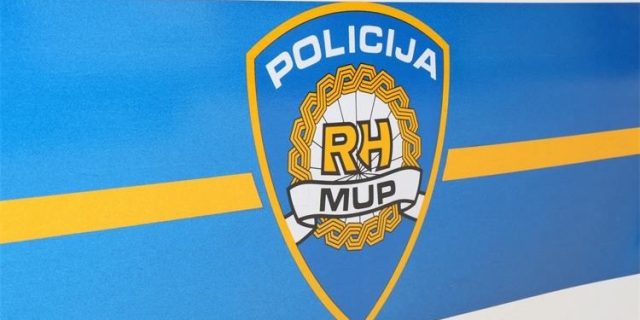 grb na vratima  policija