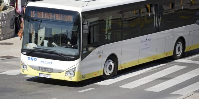 DSC9198-768×513