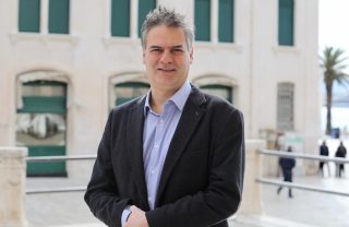 Split: Gradonačelnički kandidat Zdeslav Benzon predstavio svoje zamjenice