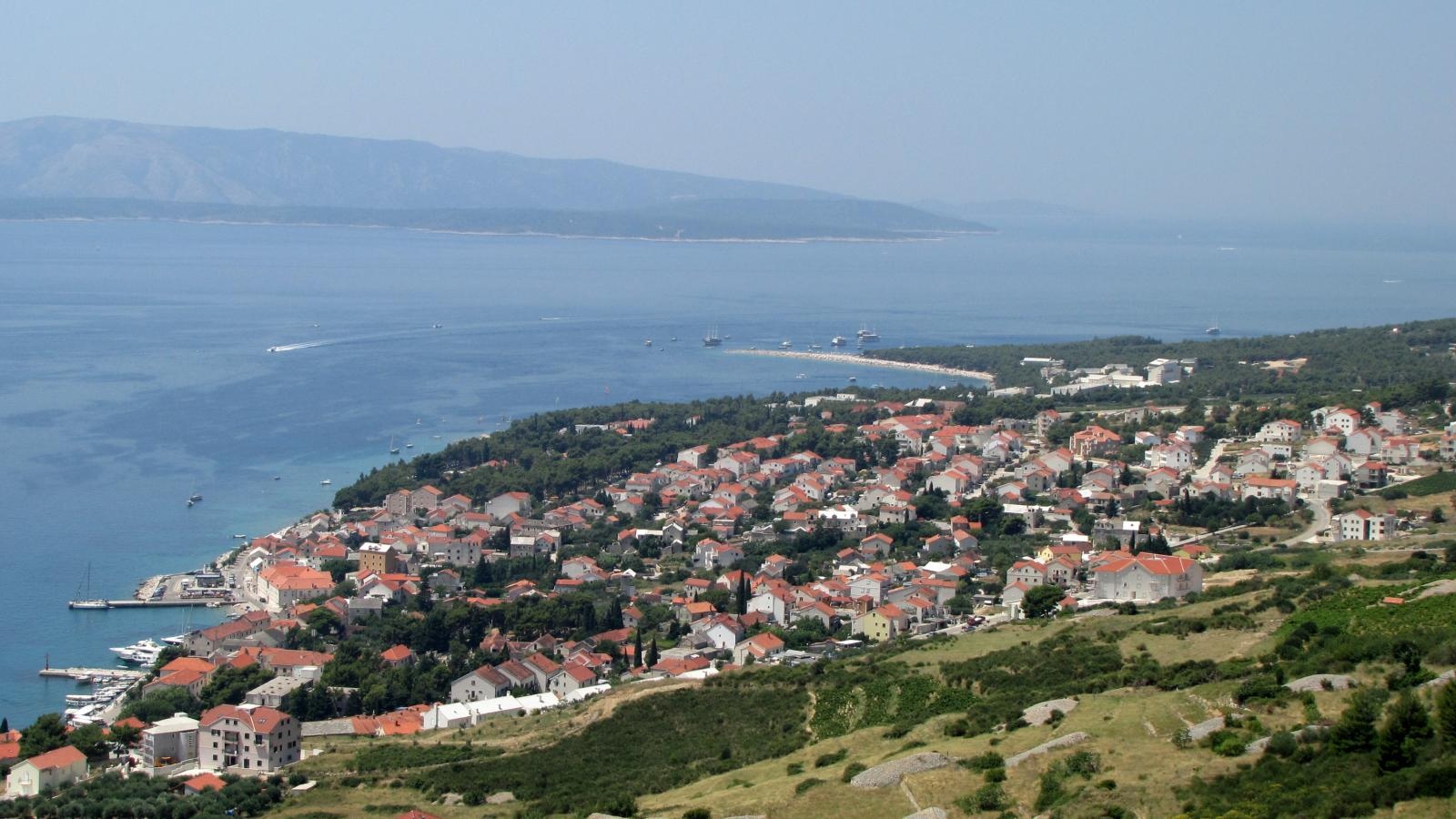 16.07.2010.,Bol – Pogled na Bol na BracuPhoto: Ivo Cagalj/PIXSELL
