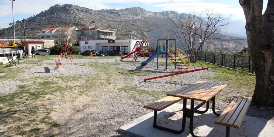 djecje-igraliste-mravince-4-2021