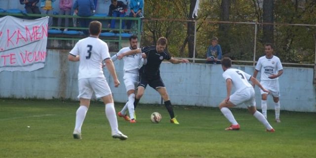 Knez Branimir protiv Hrvaca