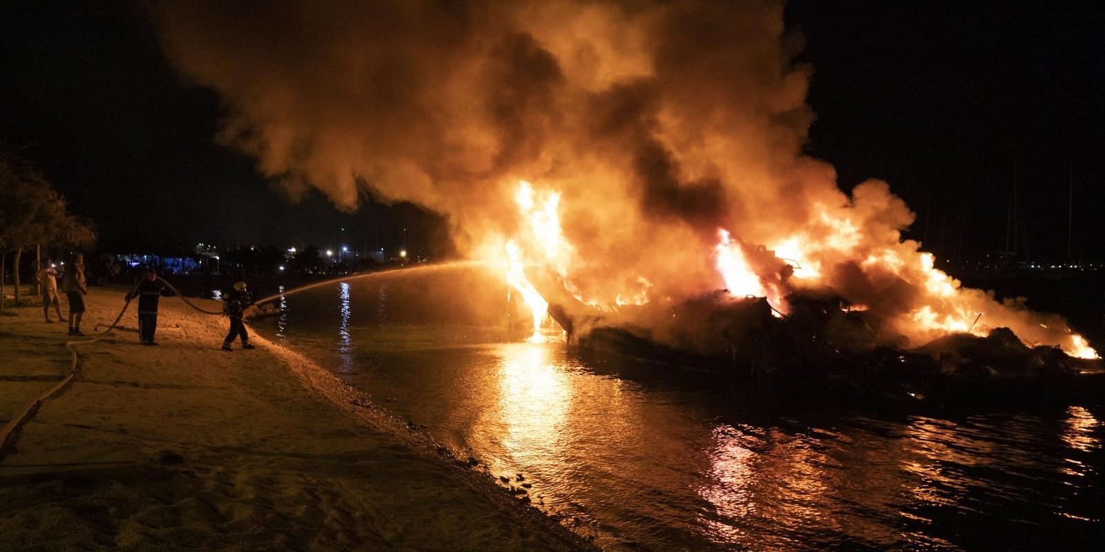 Kaštel Gomilica: Požar brodova u Marini Kaštela