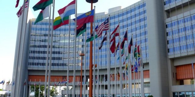 united-nations-3760656_1280-768×512