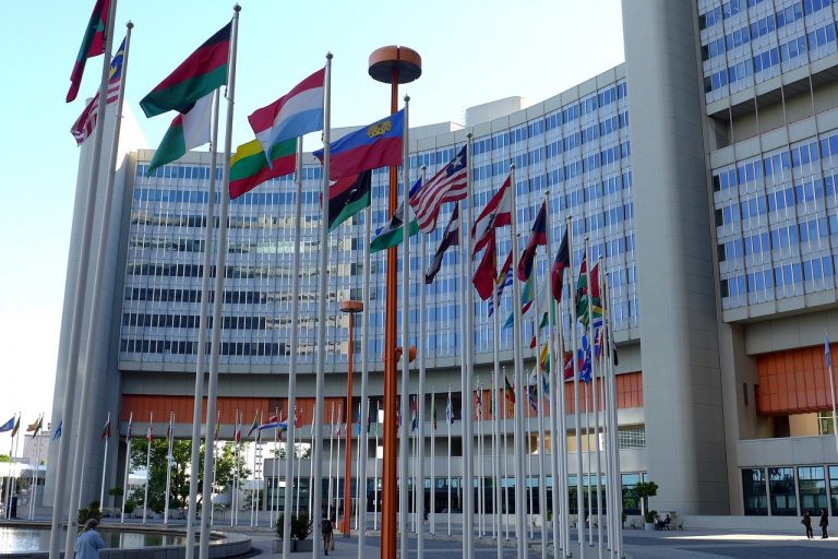 united-nations-3760656_1280-768×512