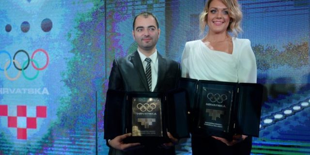 PXL_201216_15097194-768×522
