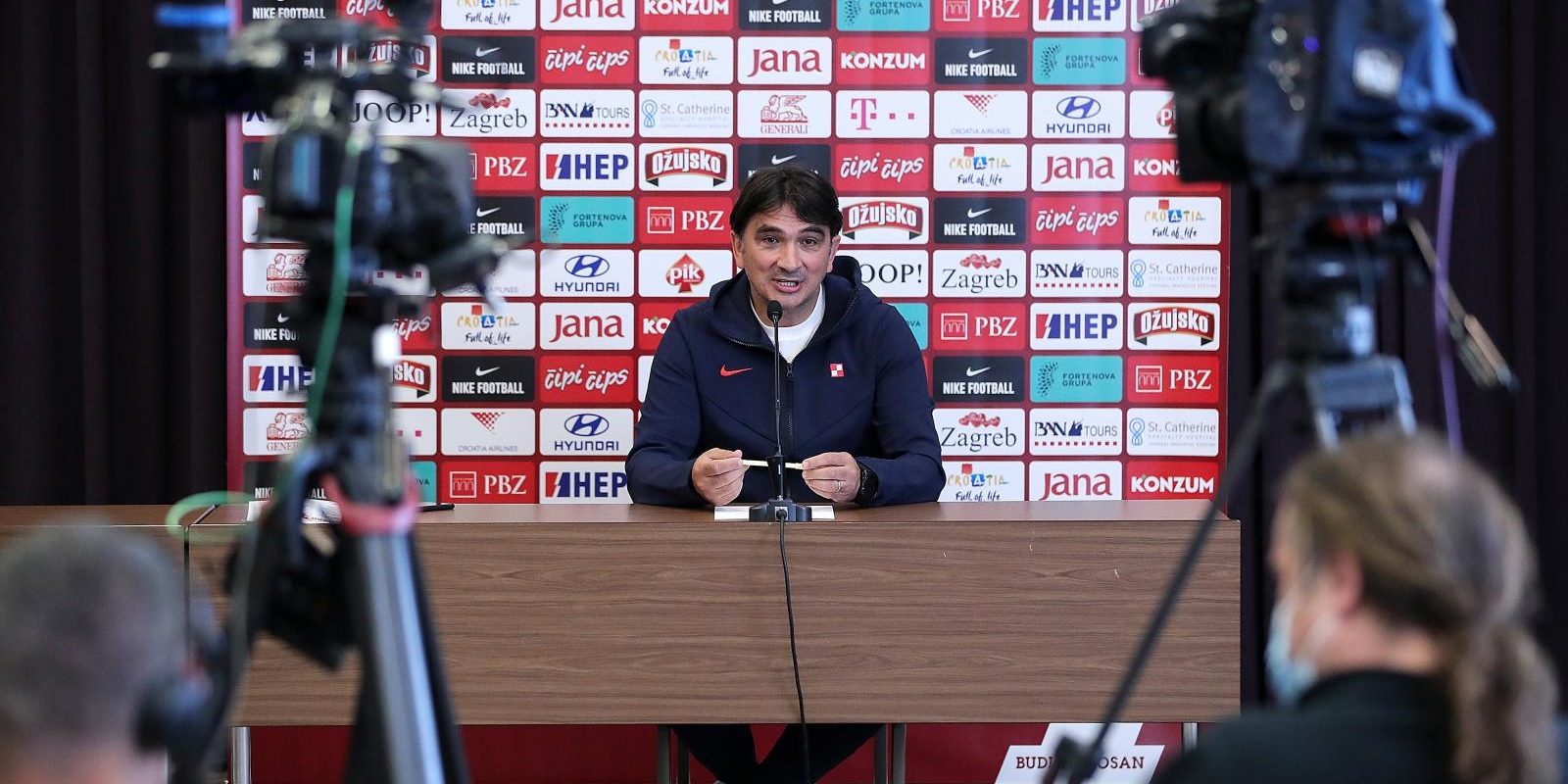 Zagreb: Zlatko Dali?? održao konferenciju za medije povodom okupljanja reprezentacije