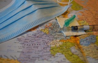 vaccine-5833550_1280-768×497