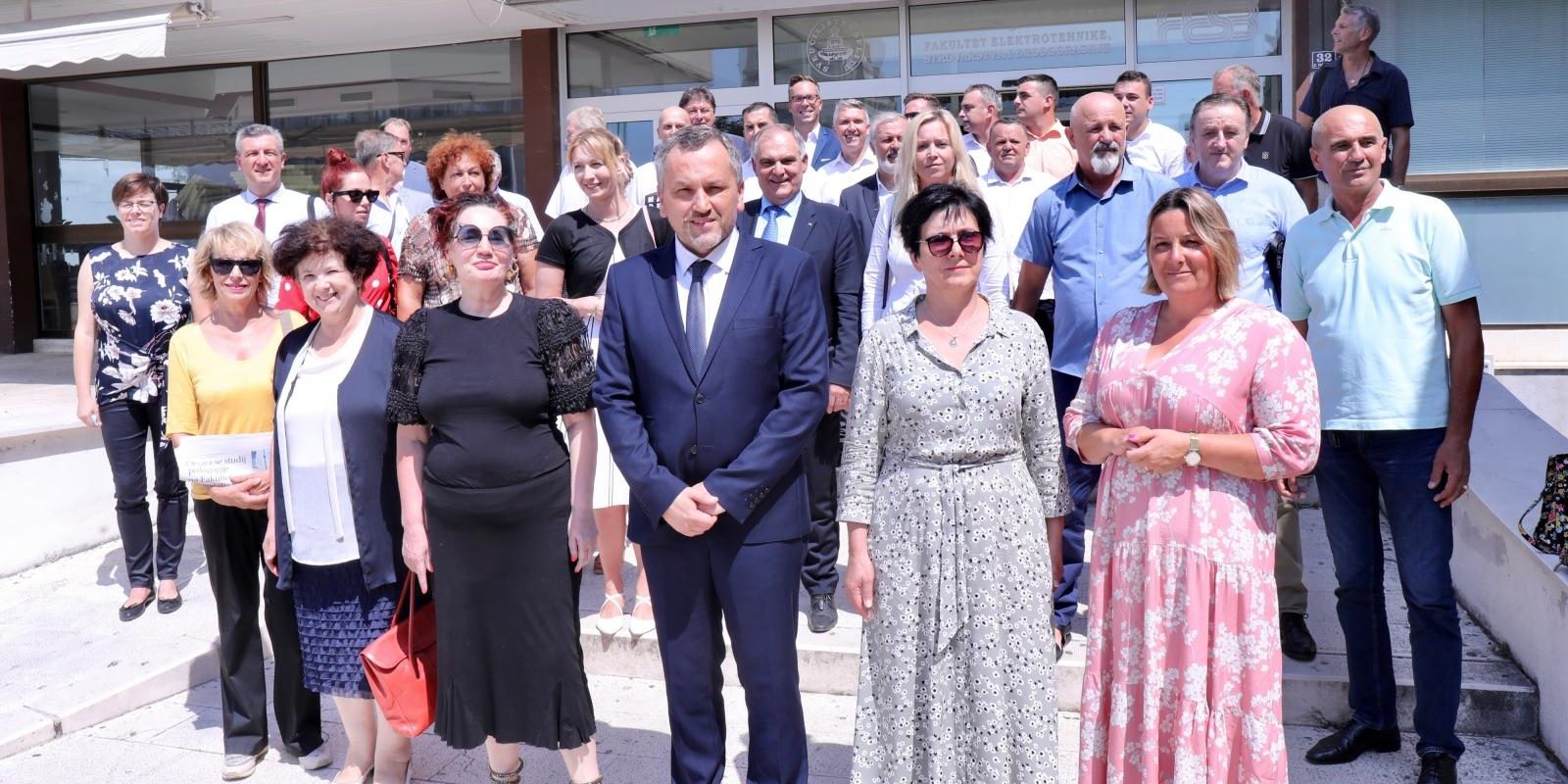 U trećem pokušaju konstituirana Skupština SDŽ: Mate Šimundić novi je predsjednik