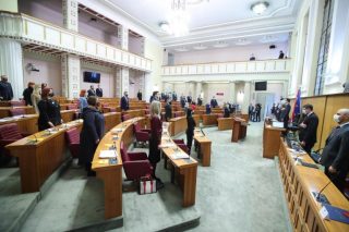 PXL_190121_31491842-768×512