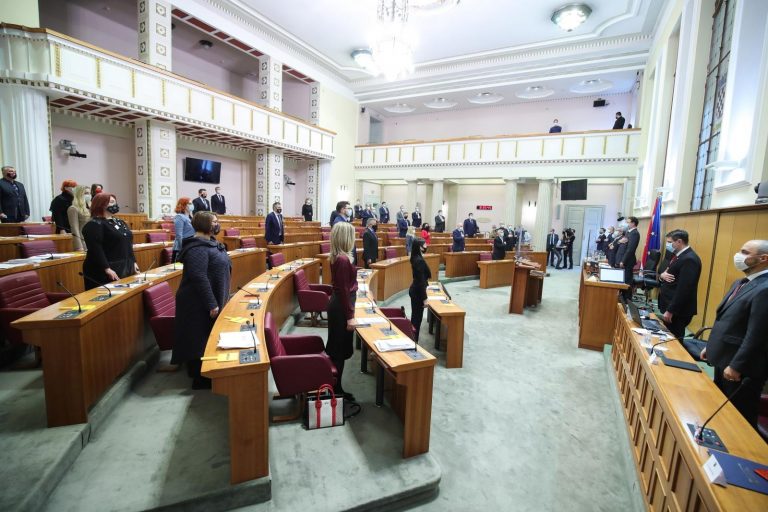 PXL_190121_31491842-768×512
