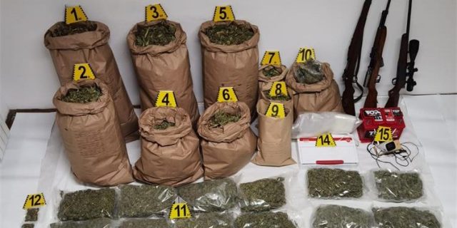 droga 16.9. Hvar