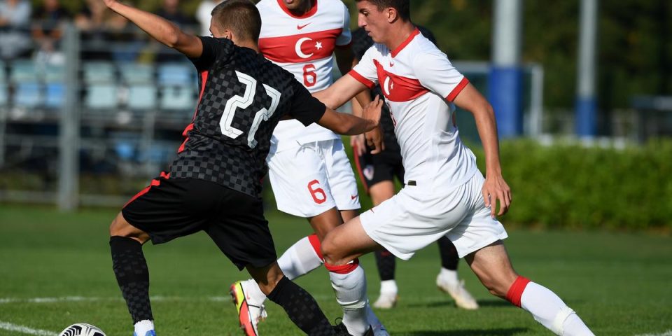 Zagreb: Međunarodni prijateljski turnir U-19, Hrvatska – Turska