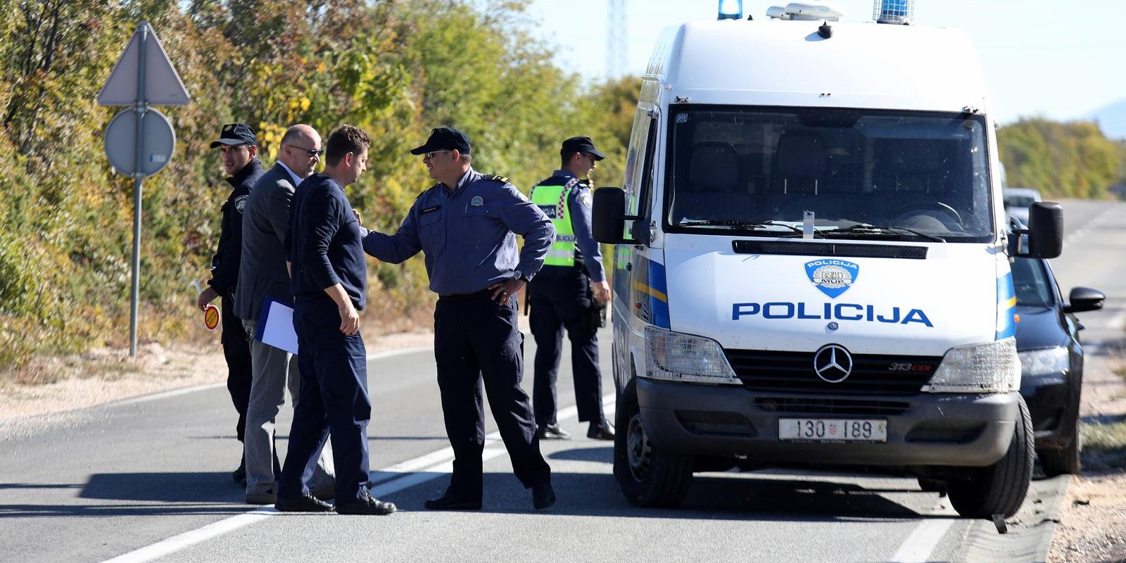 U prometnoj nesreću u Drnišu poginula jedna osoba