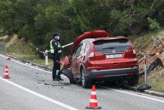 Murter: Jedna osoba smrtno je strada u sudaru dvaju automobila i motocikla