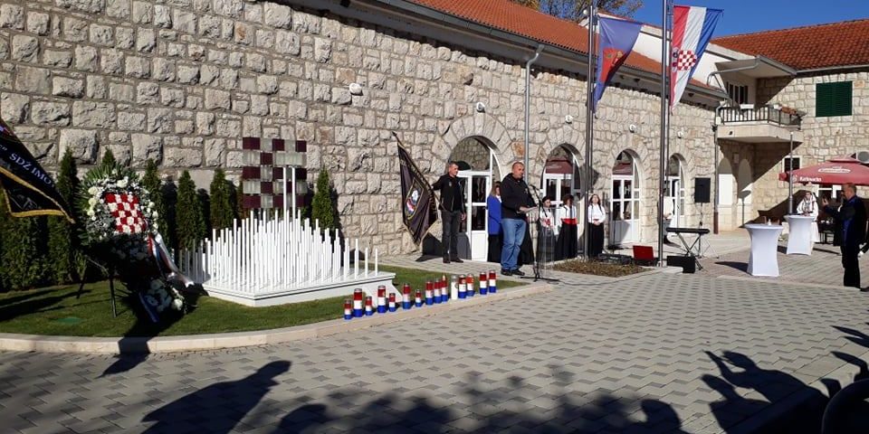 Otkrivanje spomenika Runovići