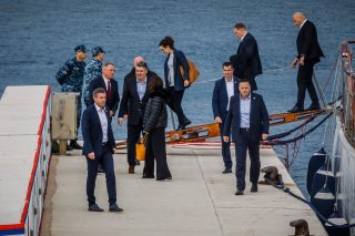 Predsjednik Zoran Milanović na brodu Hrvatske ratne mornarice stigao je na Šoltu