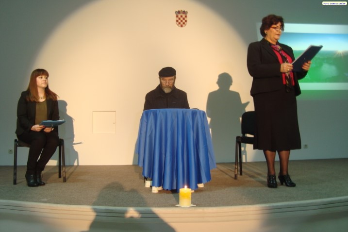 Književna noć Vlade Gotovca – najava 021 portal (Custom)