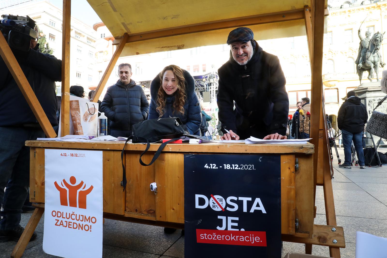 Saborski zastupnici Mosta održali konferenciju povodom početka prikupljanja potpisa protiv COVID potvrda